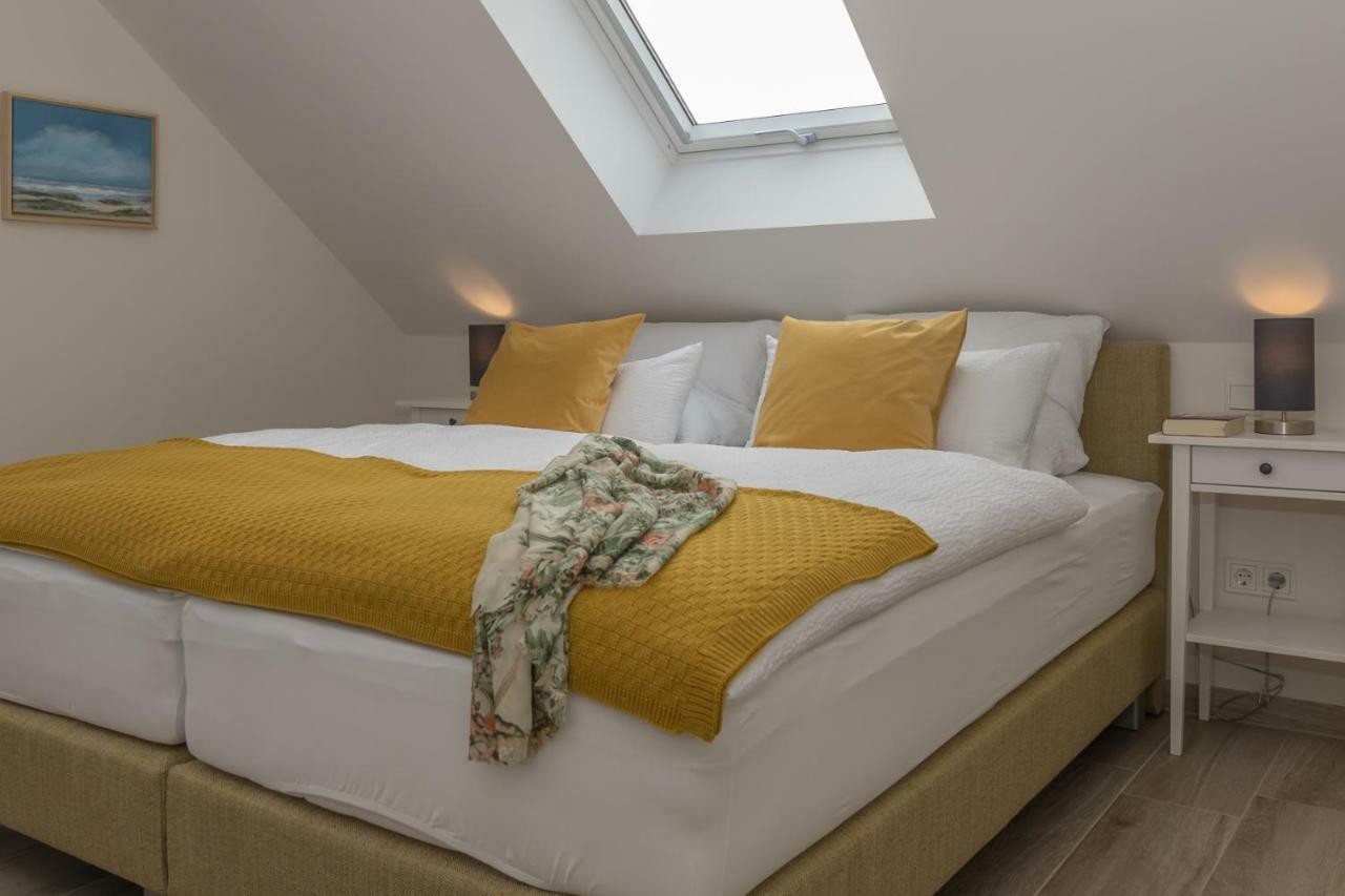 Hayungshaus Esens Apartment Ngoại thất bức ảnh